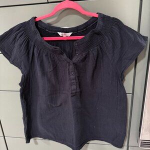 Vineyard Vines Black Blouse Size L